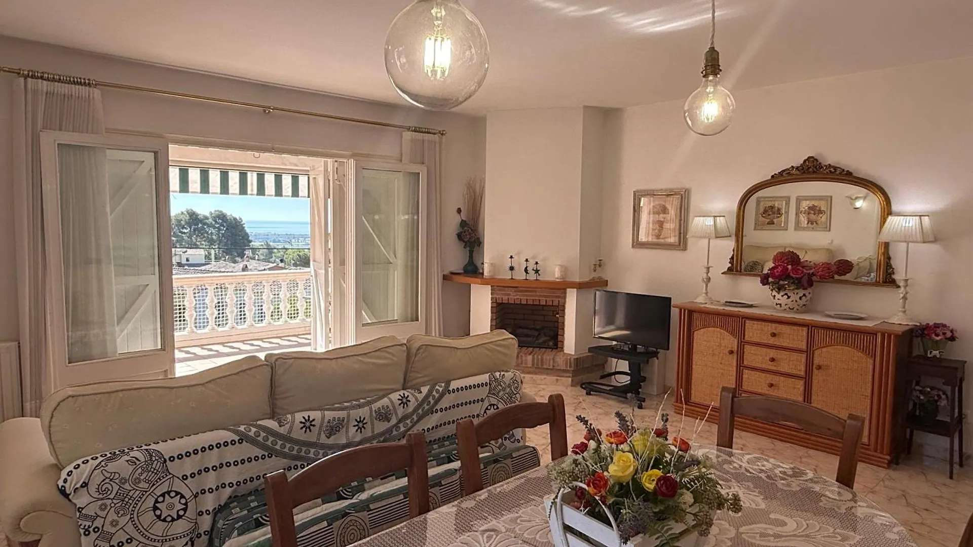 Сasa de vacaciones Maresme 134 Lovely House With Private Pool L'Estartit